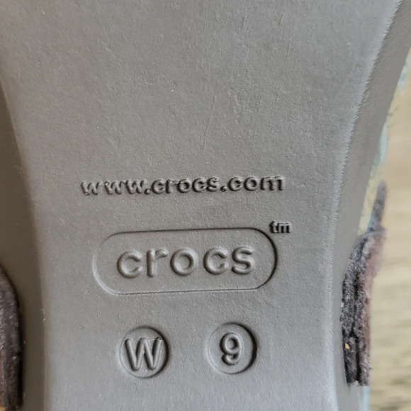 Crocs Clogs Womens Sarah Size 9W Blue Floral Dual Comfort Chunky Heel - Picture 8 of 9